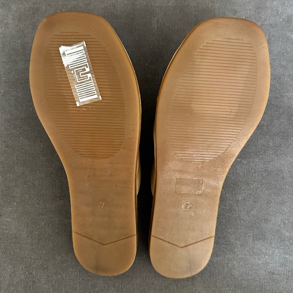 Seychelles Leather Crossband Slide Sandals Word for Word Cream Leather Sz 7 NEW - Picture 6 of 6